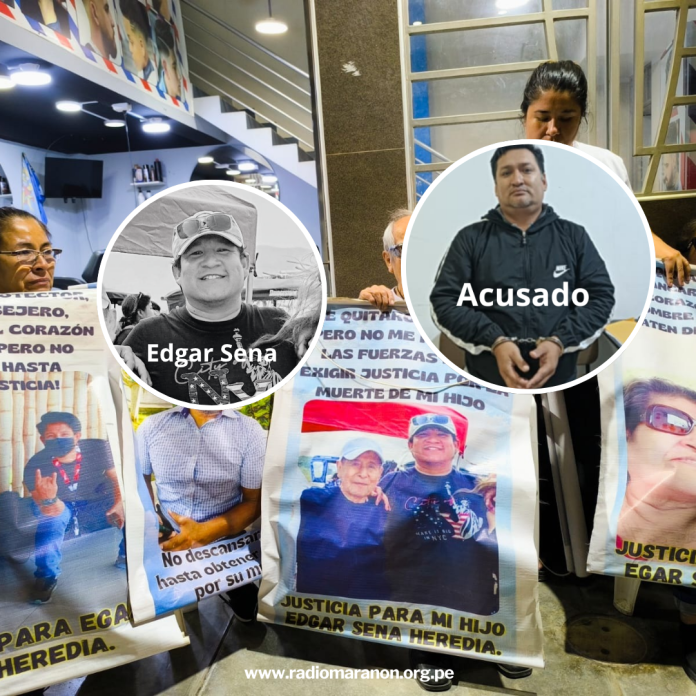 Protest scene with large banners and photos; two circular callouts overlay the image, one shows a person on the left, the other labeled 'Acusado' on the right.